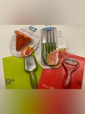 Joie Mixed Kitchen Tools Set Pairing Knives Carrot Curler Mini Peeler & Grater